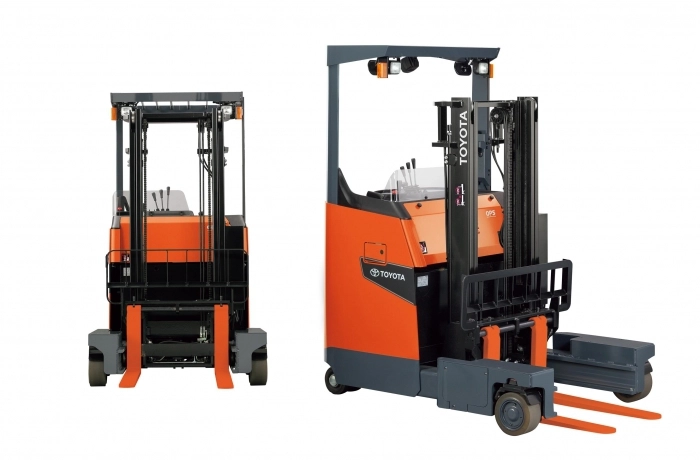 Xe nâng điện Toyota Multiway Reach Truck 8FBS 1.0 – 2.5